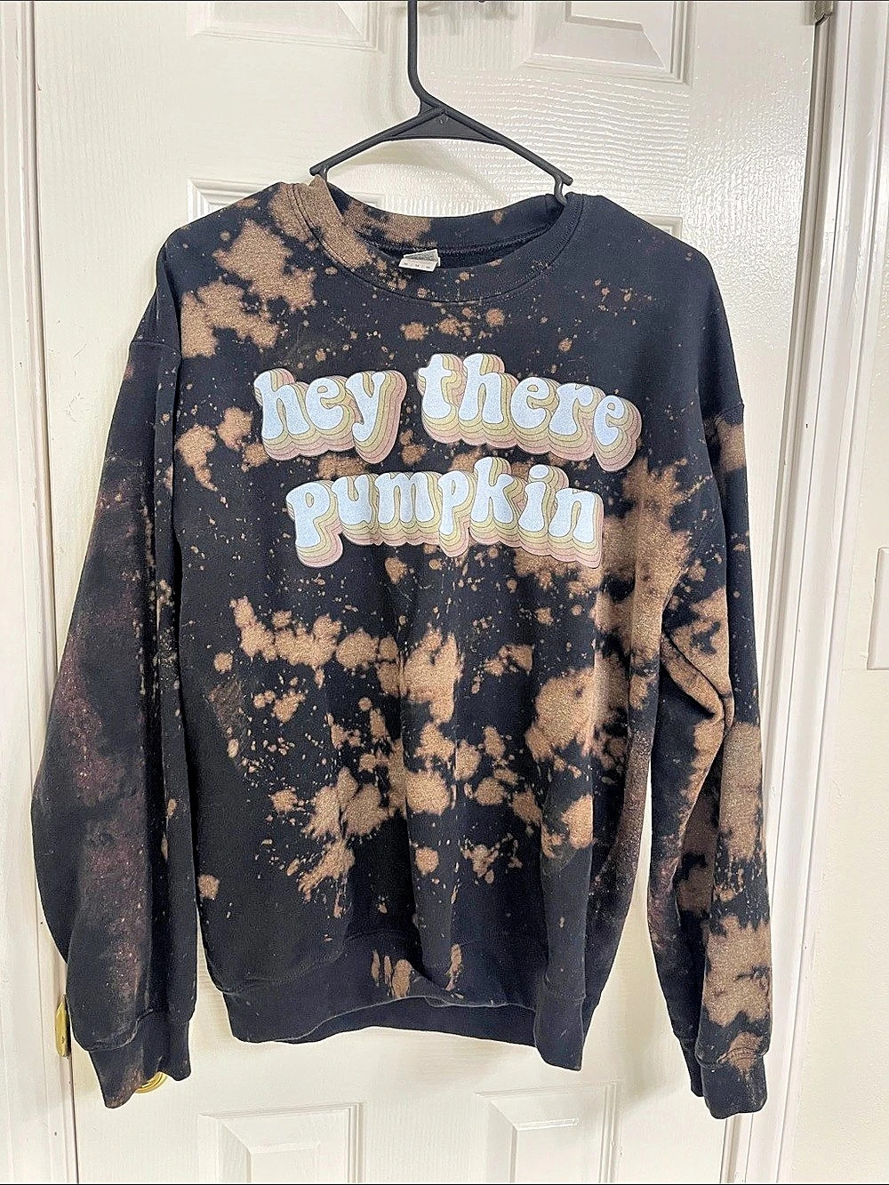 Gildan Heavy Blend Bleached Sweatshirt Size Medium